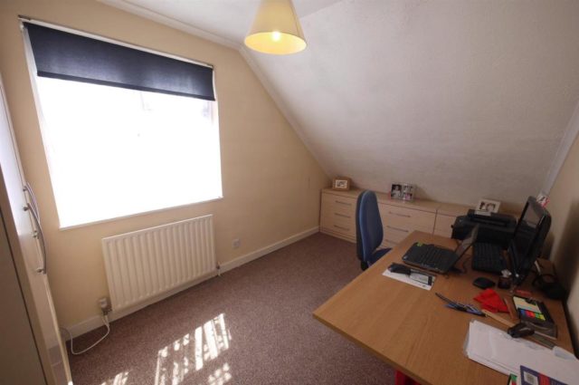  Image of 3 bedroom Semi-Detached house for sale in Southmead Crescent Cheshunt Waltham Cross EN8 at Southmead Crescent, Cheshunt