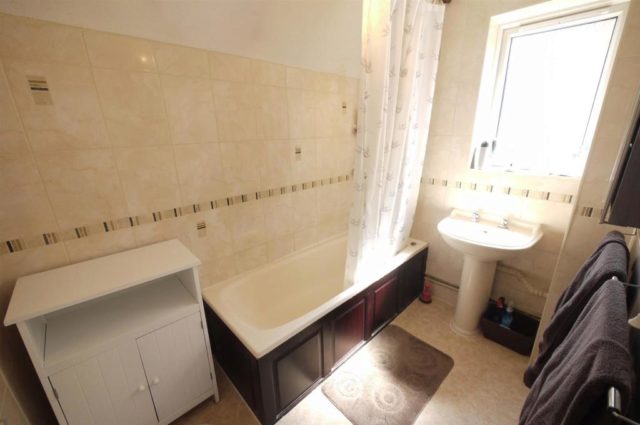  Image of 3 bedroom Semi-Detached house for sale in Southmead Crescent Cheshunt Waltham Cross EN8 at Southmead Crescent, Cheshunt