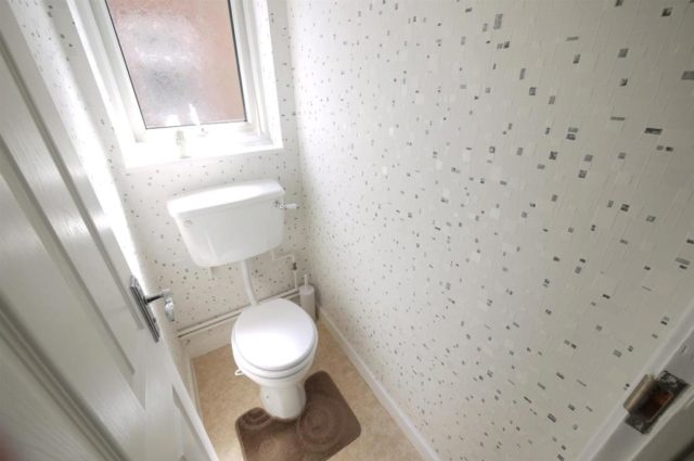  Image of 3 bedroom Semi-Detached house for sale in Southmead Crescent Cheshunt Waltham Cross EN8 at Southmead Crescent, Cheshunt