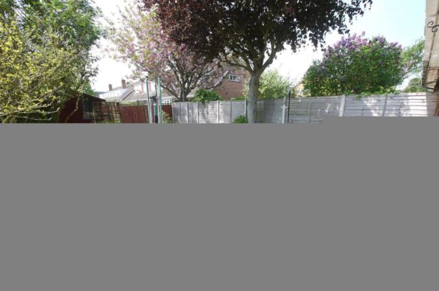  Image of 3 bedroom Semi-Detached house for sale in Southmead Crescent Cheshunt Waltham Cross EN8 at Southmead Crescent, Cheshunt