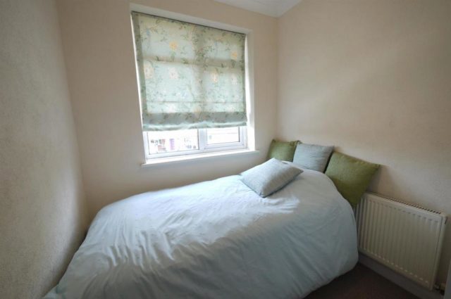 Image of 3 bedroom End of Terrace for sale in Churchgate Cheshunt Waltham Cross EN8 at Churchgate, West Cheshunt