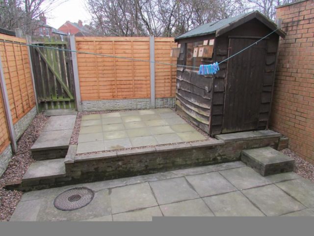  Image of 3 bedroom Town House to rent in Gateways Lofthouse Wakefield WF1 at Gateways, Outwood, Wakefield, WF1 2LZ
