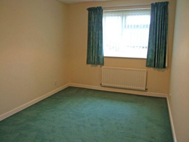  Image of 4 bedroom Detached house to rent in Guys Walk Bromsgrove B61 at Guys Walk, Bromsgrove