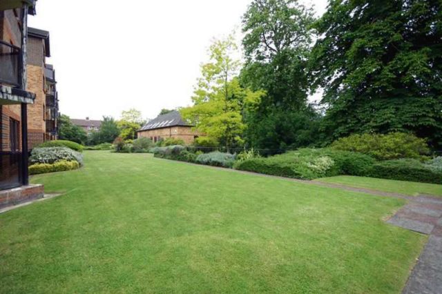  Image of 4 bedroom Houses for sale in Blyth Road Bromley BR1 at Blyth Road, Bromley