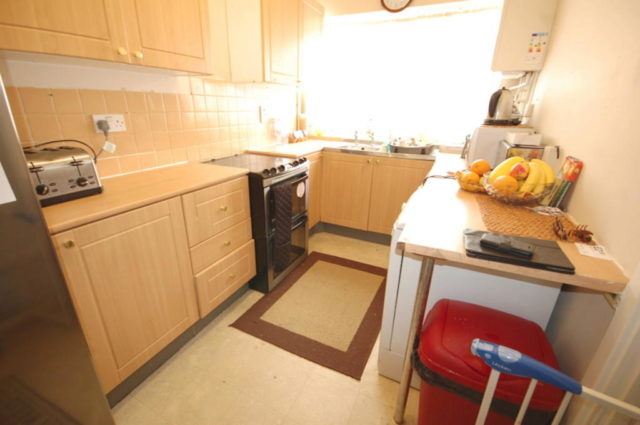  Image of 4 bedroom Terraced house for sale in Perry Hill Chelmsford CM1 at Perry Hill, Chelmsford, CM1
