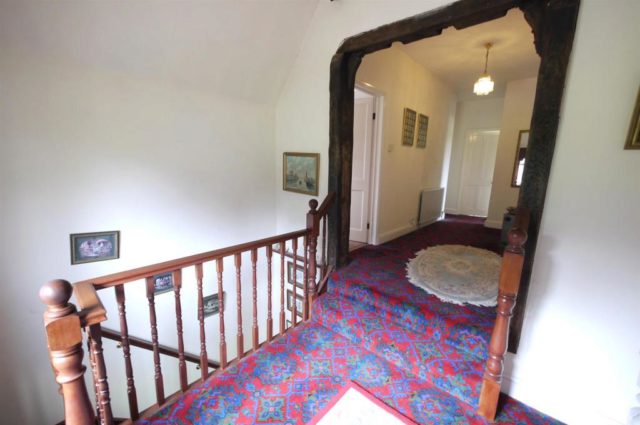  Image of Detached house for sale in Darnicle Hill Cheshunt Waltham Cross EN7 at Darnicle Hill, West Cheshunt