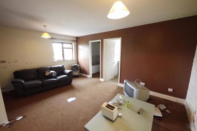  Image of Detached house for sale in Darnicle Hill Cheshunt Waltham Cross EN7 at Darnicle Hill, West Cheshunt