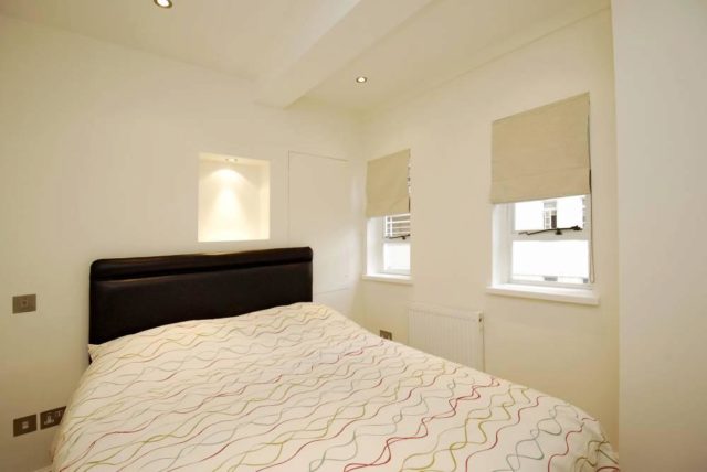  Image of 1 bedroom Flat to rent in Sloane Avenue London SW3 at Neil Gwynn House, Sloane Avenue, SW3