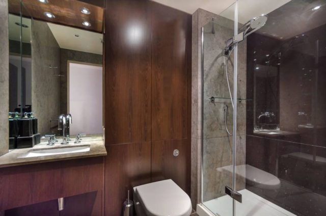  Image of Studio flat to rent in Fairmont Avenue London E14 at New Providence Wharf, Canary Wharf, E14