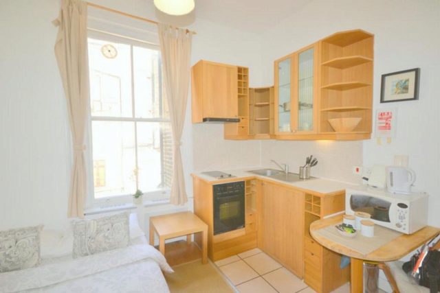  Image of Studio flat to rent in Gloucester Street London SW1V at Gloucester Street, Pimlico, SW1V