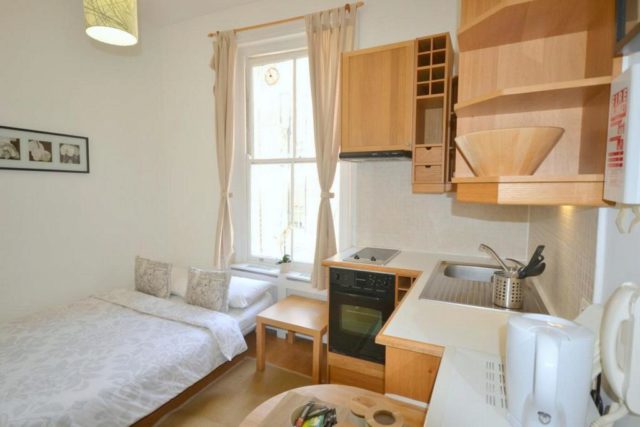  Image of Studio flat to rent in Gloucester Street London SW1V at Gloucester Street, Pimlico, SW1V