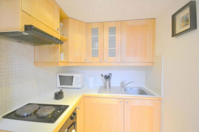  Image of Studio flat to rent in Claverton Street London SW1V at Claverton Street, Pimlico, SW1V