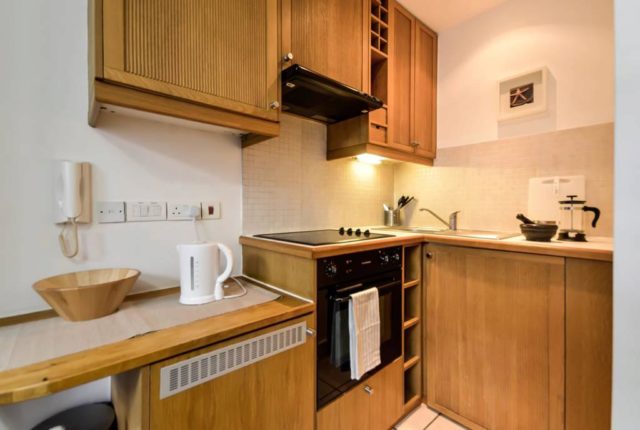  Image of Studio flat to rent in Fairholme Road London W14 at Fairholme Road, West Kensington, W14