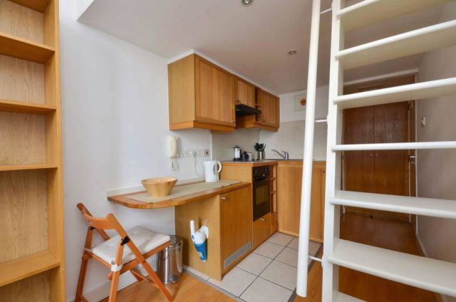  Image of Studio flat to rent in Fairholme Road London W14 at Fairholme Road, West Kensington, W14
