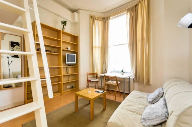  Image of Studio flat to rent in Fairholme Road London W14 at Fairholme Road, West Kensington, W14