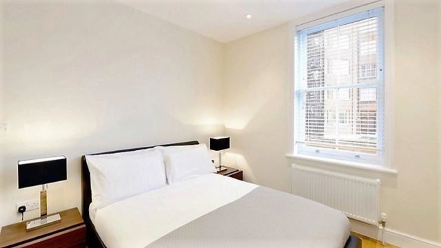  Image of 2 bedroom Flat to rent in Hamlet Gardens London W6 at Hamlet Gardens, Hammersmith, W6
