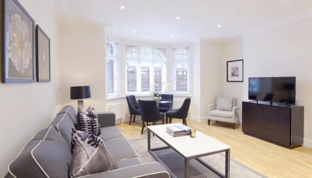  Image of 2 bedroom Flat to rent in Hamlet Gardens London W6 at Hamlet Gardens, Hammersmith, W6