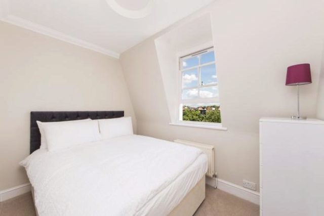  Image of 2 bedroom Flat to rent in Lexham Gardens London W8 at Lexham Gardens, South Kensington, W8