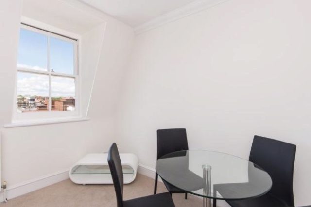  Image of 2 bedroom Flat to rent in Lexham Gardens London W8 at Lexham Gardens, South Kensington, W8