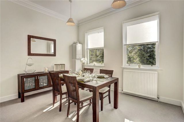  Image of 2 bedroom Flat to rent in Lexham Gardens London W8 at Lexham Gardens, South Kensington, W8