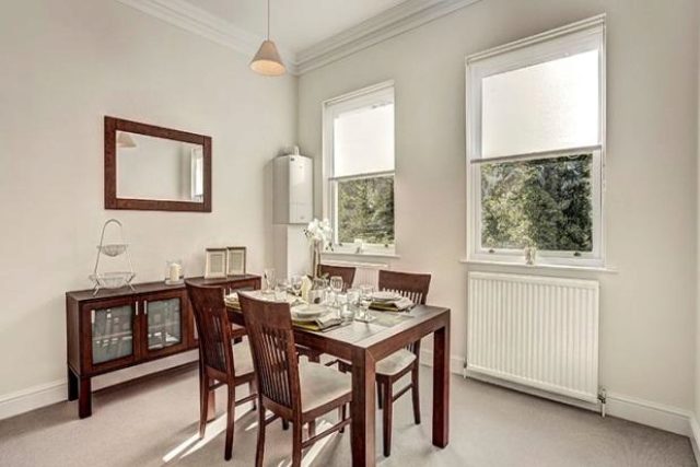  Image of 2 bedroom Flat to rent in Lexham Gardens London W8 at Somerset Court, Lexham Gardens, Kensington, W8