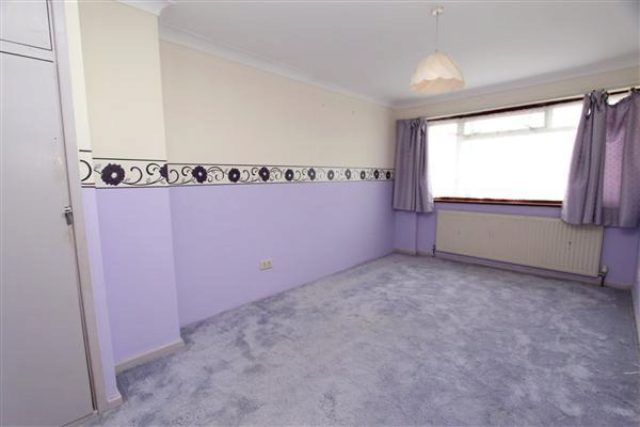  Image of 3 bedroom Houses to rent in Byron Gardens Tilbury RM18 at Byron Gardens, Tilbury