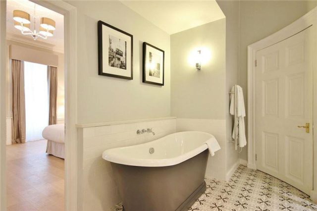  Image of 1 bedroom Flat to rent in Hertford Street London W1J at Hertford Street, Mayfair, W1J