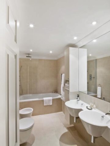  Image of 2 bedroom Flat to rent in Hertford Street London W1J at Hertford Street, Mayfair, W1J