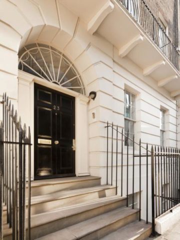  Image of 2 bedroom Flat to rent in Hertford Street London W1J at Hertford Street, Mayfair, W1J