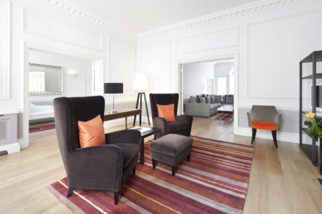  Image of 2 bedroom Flat to rent in Hertford Street London W1J at Hertford Street, Mayfair, W1J
