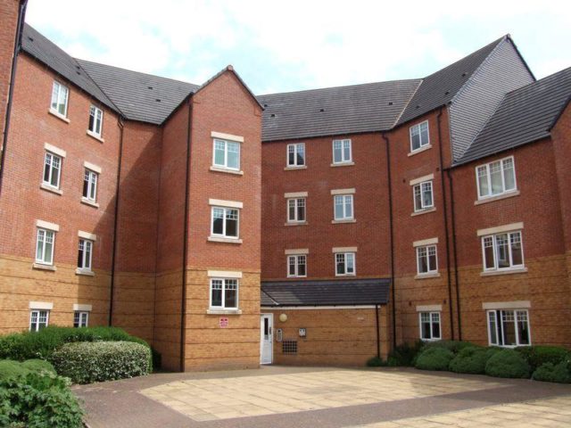 Image of 2 bedroom Flat to rent in Hedgerow Close Redditch B98 at Hedgerow Close, Greenlands, Redditch
