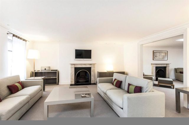  Image of 3 bedroom Flat to rent in Hertford Street London W1J at Hertford Street, Mayfair, W1J