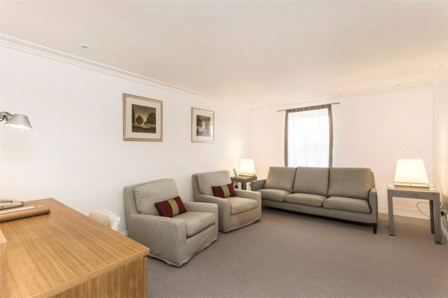  Image of 3 bedroom Flat to rent in Hertford Street London W1J at Hertford Street, Mayfair, W1J