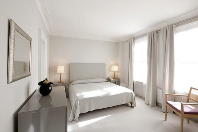  Image of 3 bedroom Flat to rent in Hertford Street London W1J at Hertford Street, Mayfair, W1J
