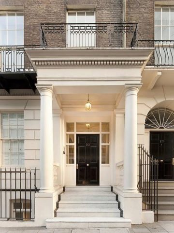  Image of 3 bedroom Flat to rent in Hertford Street London W1J at Hertford Street, Mayfair, W1J