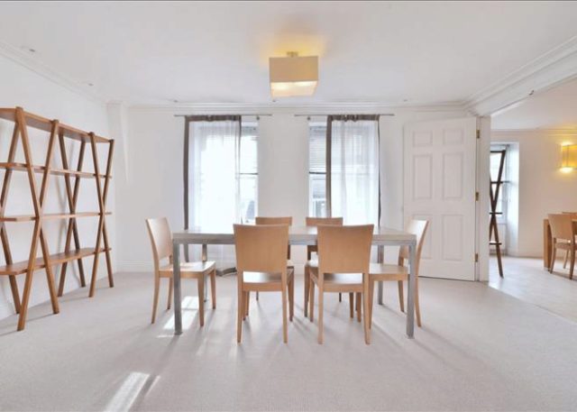  Image of 3 bedroom Flat to rent in Hertford Street London W1J at Hertford Street, Mayfair, W1J