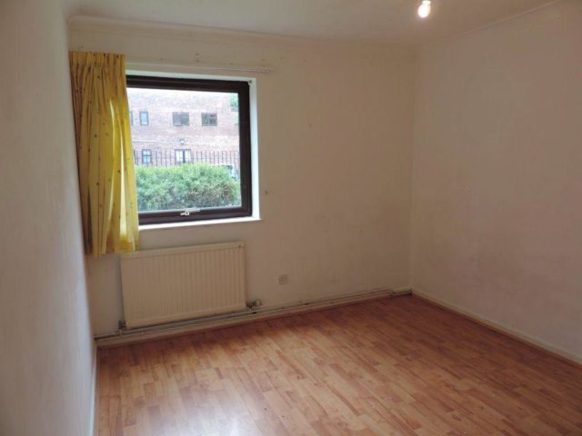  Image of 3 bedroom Flat to rent in Hanbury Orton Goldhay Peterborough PE2 at Hanbury, Orton Goldhay, Peterborough, PE2 5QT
