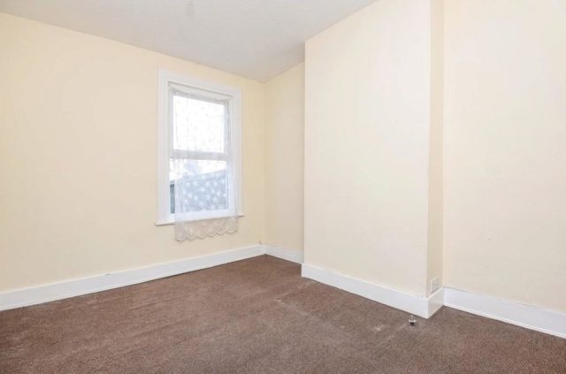  Image of 3 bedroom Terraced house for sale in Brighton Road South Croydon CR2 at South Croydon, Surrey
