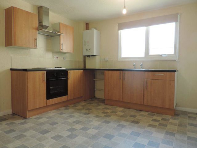  Image of 3 bedroom Terraced house to rent in Manton Bretton Peterborough PE3 at Manton, Bretton, Peterborough, PE3 9YT