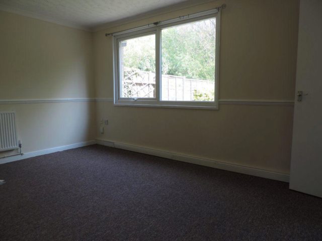  Image of 3 bedroom Terraced house to rent in Manton Bretton Peterborough PE3 at Manton, Bretton, Peterborough, PE3 9YT