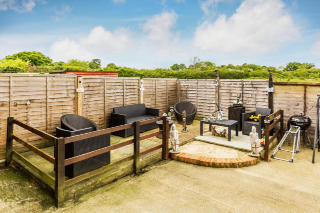  Image of 4 bedroom End of Terrace for sale in Springfield Road Edenbridge TN8 at Springfield Road, Edenbridge, TN8