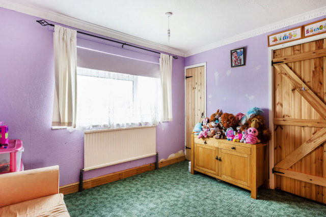  Image of 4 bedroom End of Terrace for sale in Springfield Road Edenbridge TN8 at Springfield Road, Edenbridge, TN8