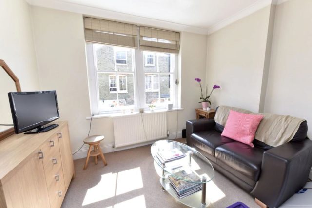  Image of 1 bedroom Flat to rent in Commercial Road London E14 at Commercial Road, Limehouse, E14