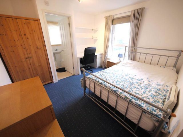  Image of 1 bedroom Houses to rent in Westferry Road London E14 at Windmill House, Westferry Road, Limehouse, E14