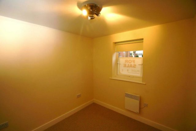  Image of 2 bedroom Flat to rent in Crankhall Lane West Bromwich B71 at Aston Court, Crankhall Lane, West Bromwich