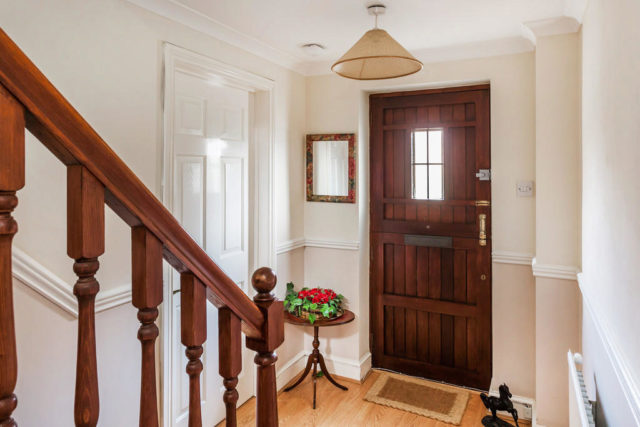  Image of 3 bedroom Detached house for sale in Outwood Lane Bletchingley Redhill RH1 at Outwood Lane, Bletchingley, RH1