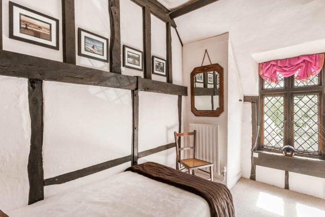  Image of 5 bedroom Detached house for sale in Snow Hill Crawley Down Crawley RH10 at Snow Hill, Crawley Down, RH10