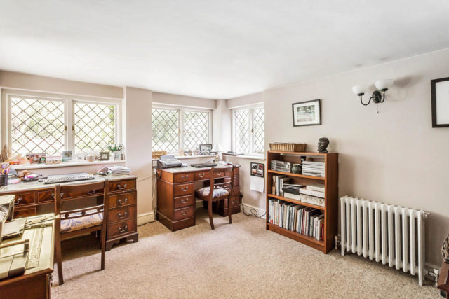  Image of 5 bedroom Detached house for sale in Snow Hill Crawley Down Crawley RH10 at Snow Hill, Crawley Down, RH10