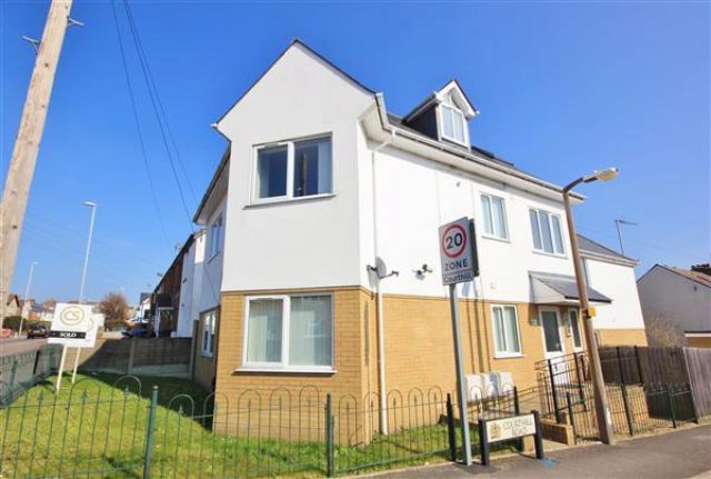  Image of 1 bedroom Flat for sale in Richmond Road Parkstone Poole BH14 at Richmond Road, Poole