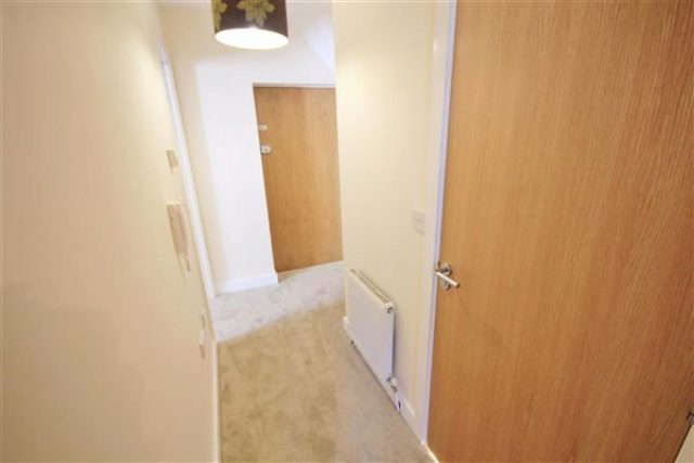  Image of 1 bedroom Flat for sale in Richmond Road Parkstone Poole BH14 at Richmond Road, Poole